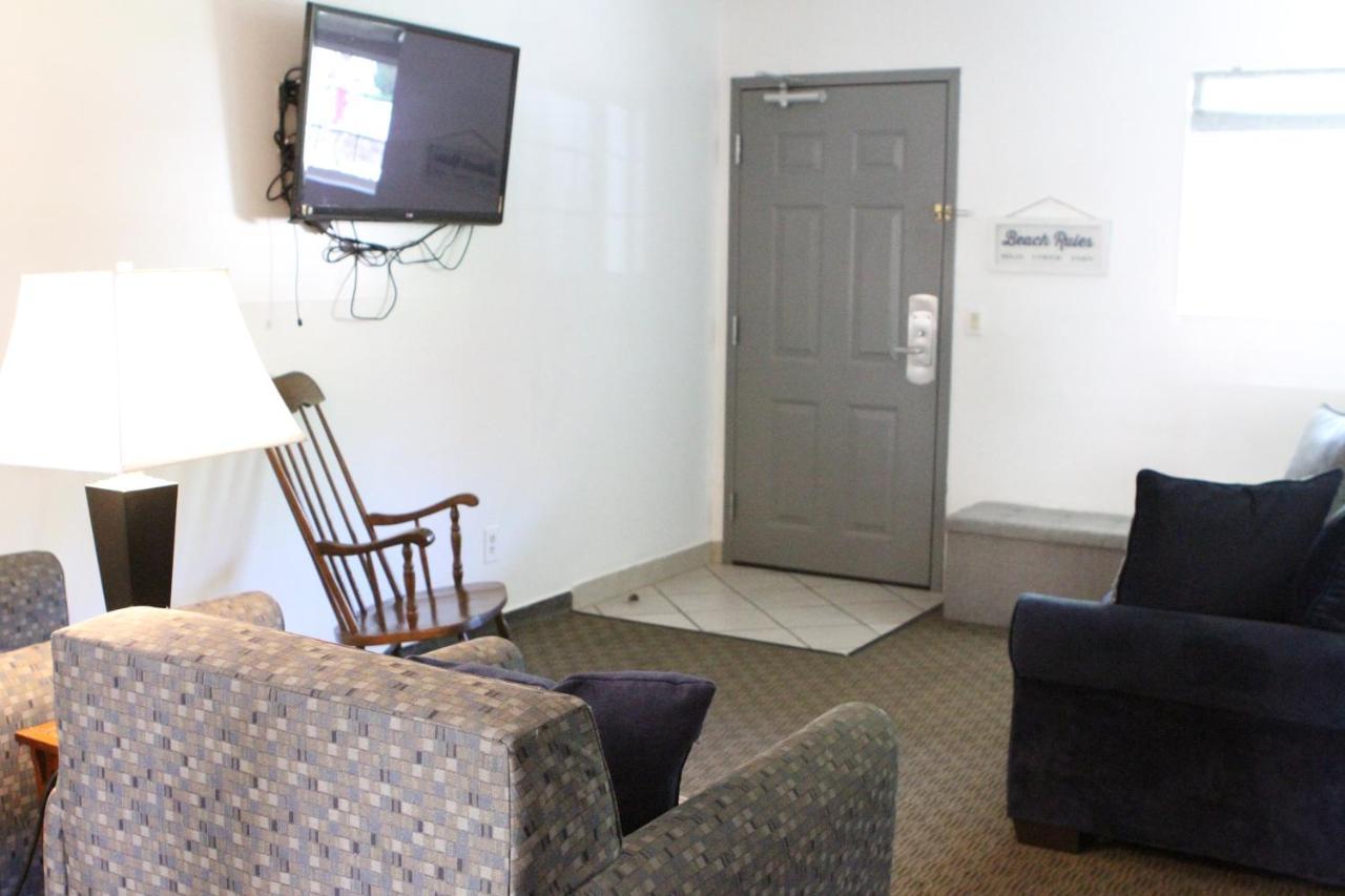 Bay Lodging Resort Put-in-Bay Exterior photo